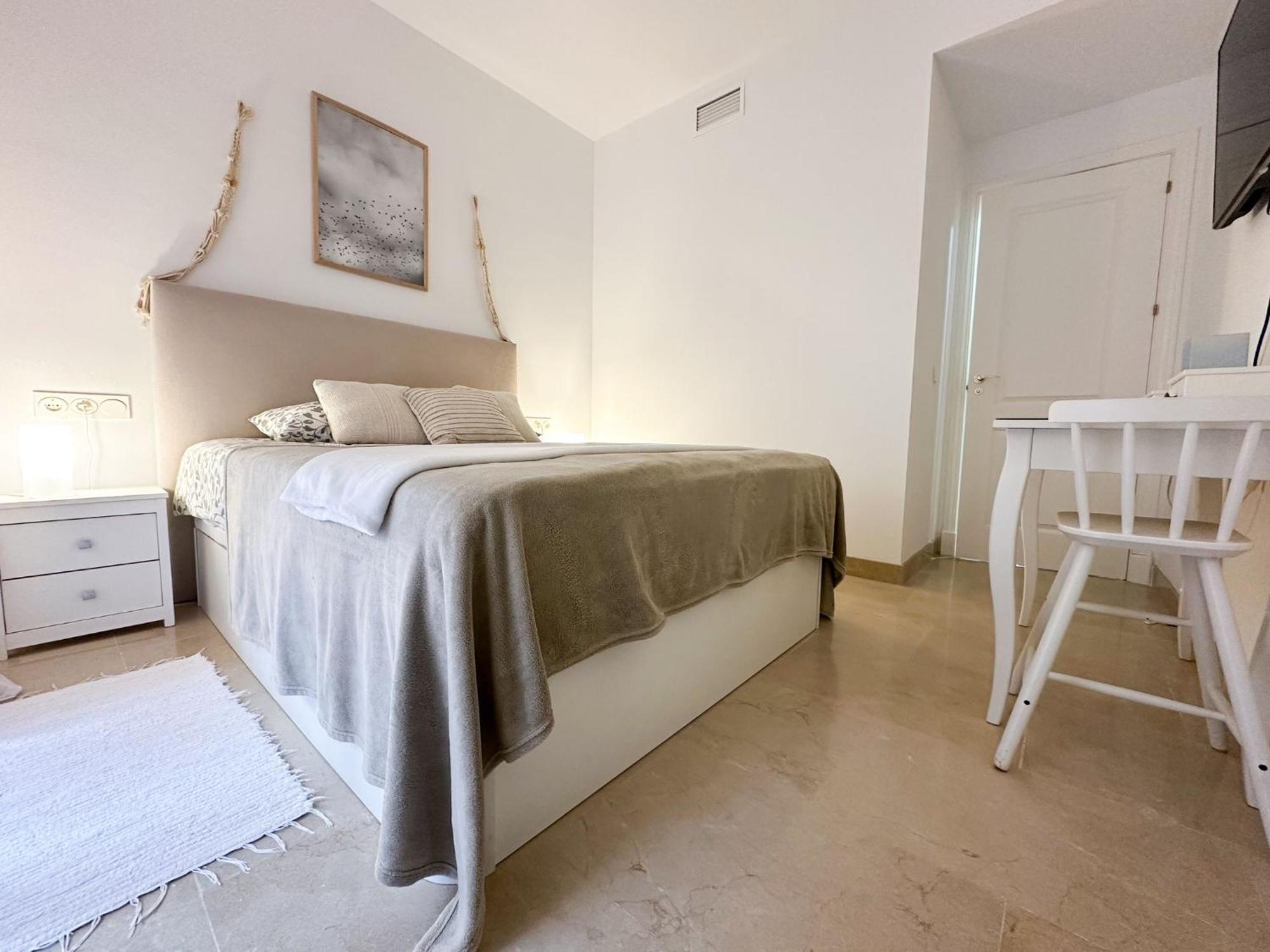Hola! Apartments At Coto Real Manilva Bagian luar foto